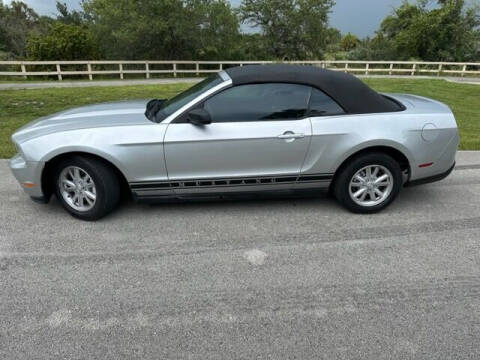 2010 Ford Mustang V6