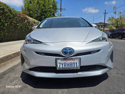 2017 Toyota Prius Two