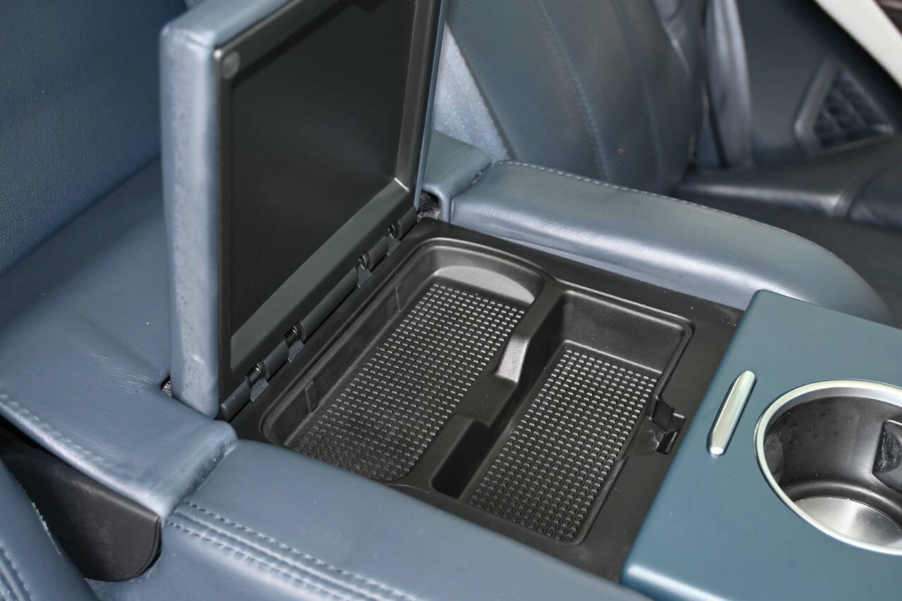 2016 Land Rover Range Rover 107
