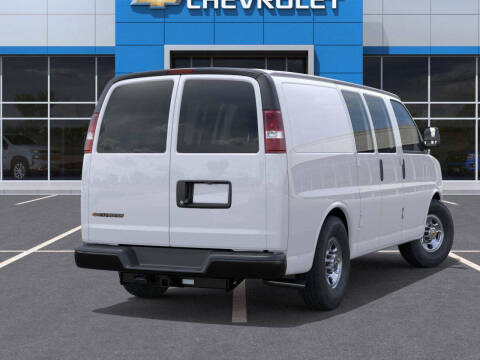 2025 Chevrolet Express 2500