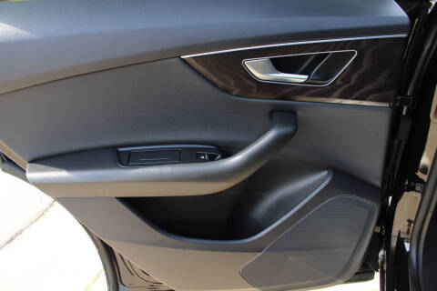 2021 Audi Q8 quattro Premium 55 TFSI