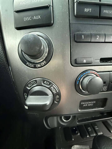 2011 Nissan Armada SL