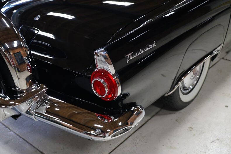 1956 Ford Thunderbird