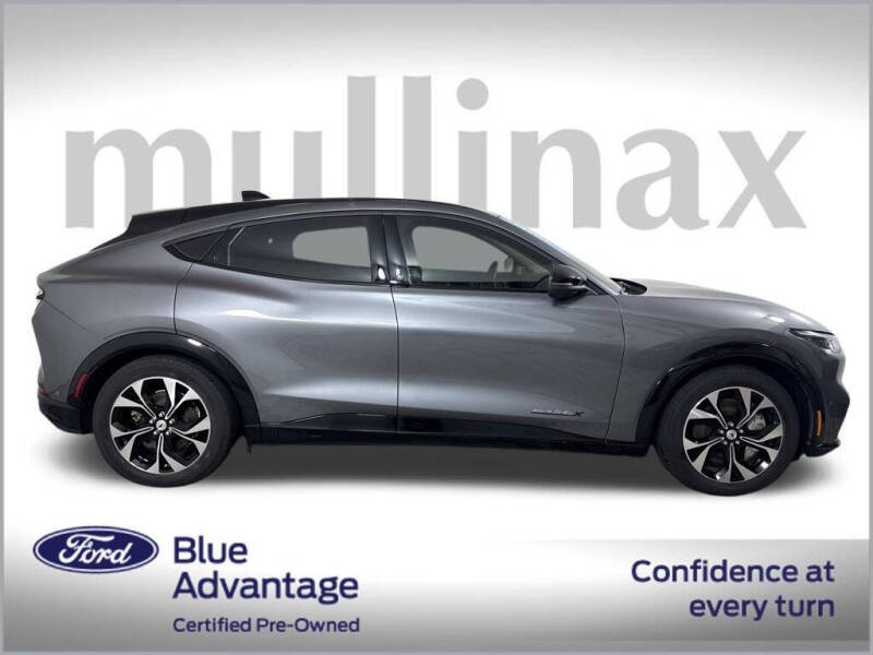 2021 Ford Mustang Mach-E Premium