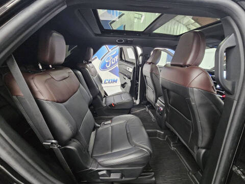 2023 Ford Explorer Platinum