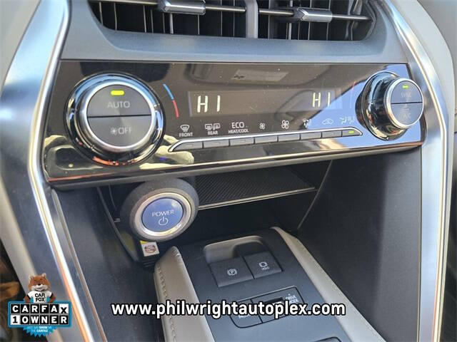 2022 Toyota Venza LE