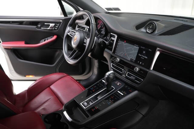 2023 Porsche Macan