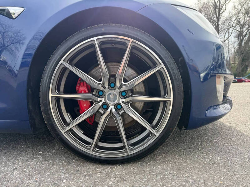 2020 Tesla Model S Performance