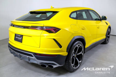 2022 Lamborghini Urus