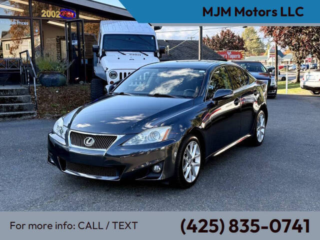 2011 Lexus IS 250's photo