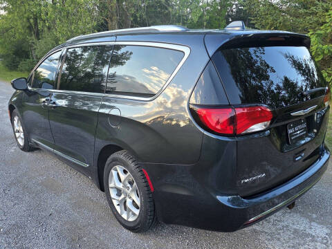 2019 Chrysler Pacifica Touring L Plus