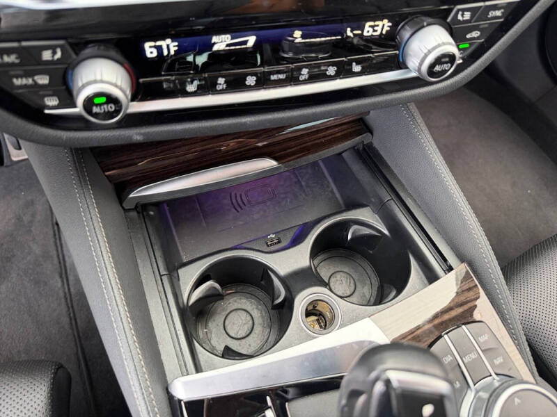 2022 BMW 5 Series 540i