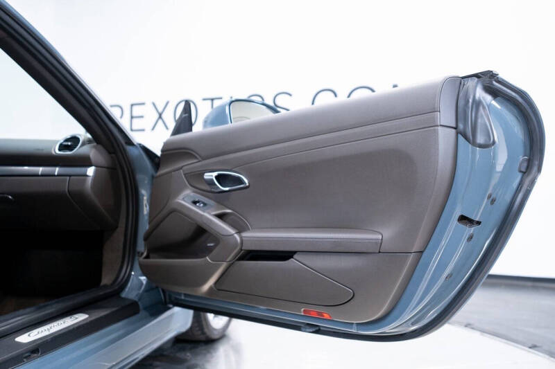 2017 Porsche 718 Cayman S