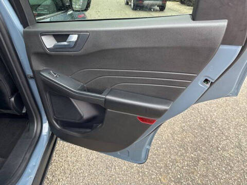 2024 Ford Escape Platinum