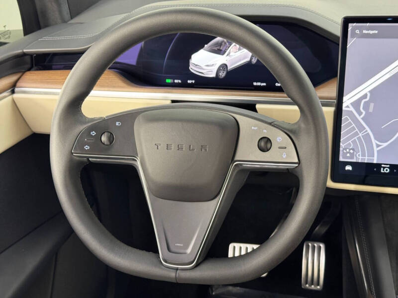 2023 Tesla Model X Standard Range