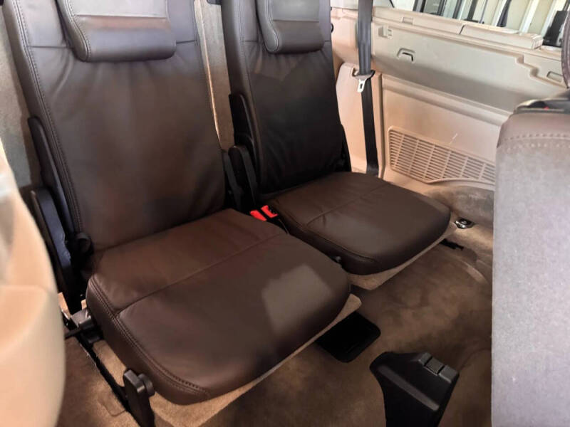 2016 Land Rover LR4 HSE LUX