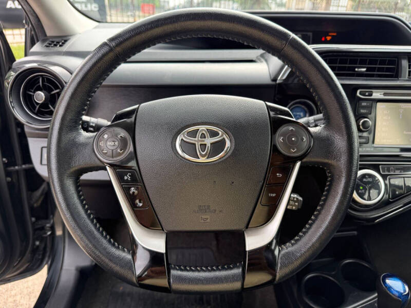 2018 Toyota Prius c Four
