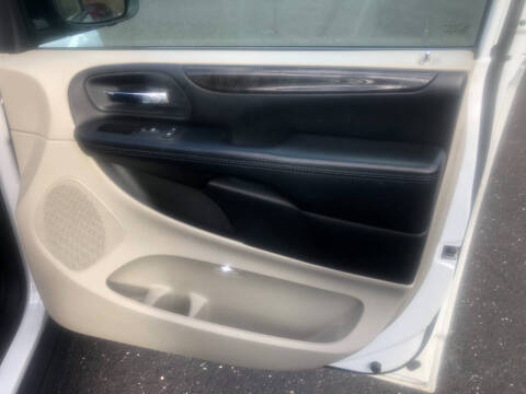 2016 Dodge Grand Caravan SE