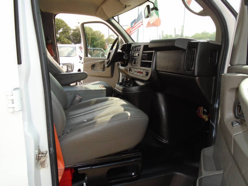 2014 Chevrolet Express 2500