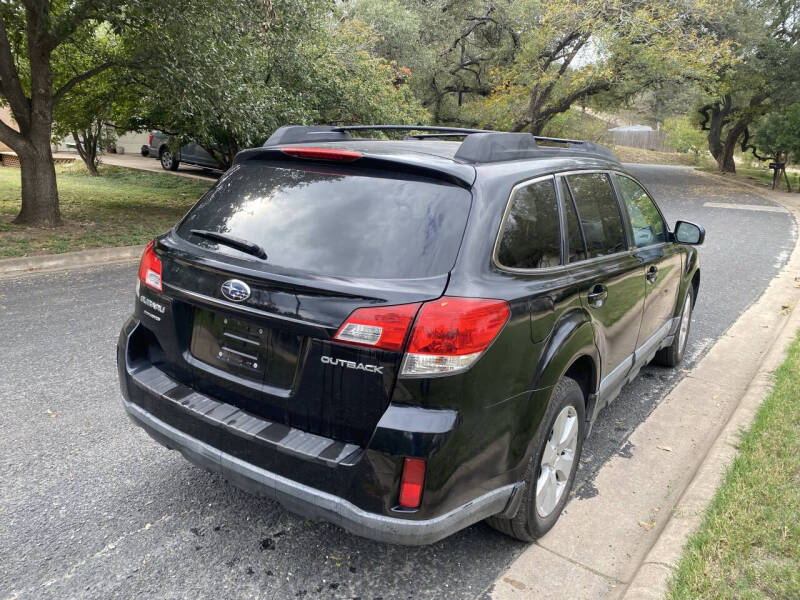 2011 Subaru Outback 2.5i Premium