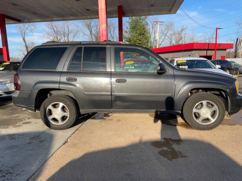2007 Chevrolet TrailBlazer LS's photo