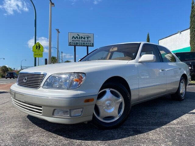 1999 Lexus LS 400
