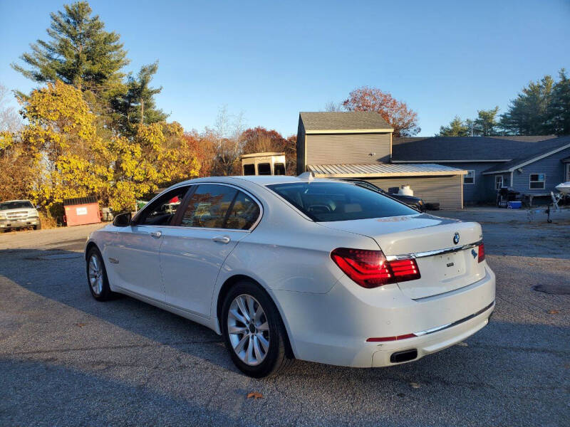 2013 BMW 7 Series 740i photo 7