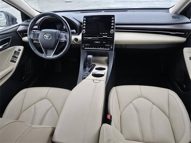 2019 Toyota Avalon XLE photo 23