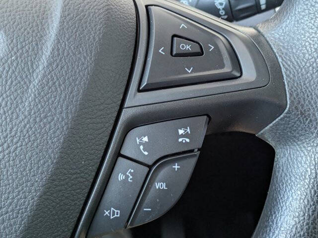 2023 Ford Edge SE