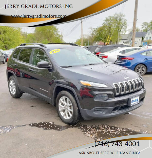 2016 Jeep Cherokee for sale at JERRY GRADL MOTORS INC in North Tonawanda NY