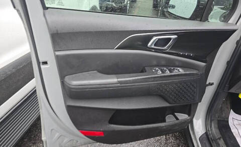 2025 Kia Carnival SX