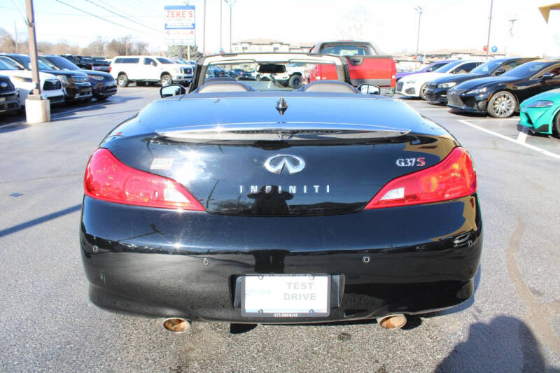 2013 Infiniti G37 Convertible