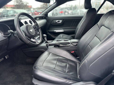 2017 Ford Mustang EcoBoost Premium