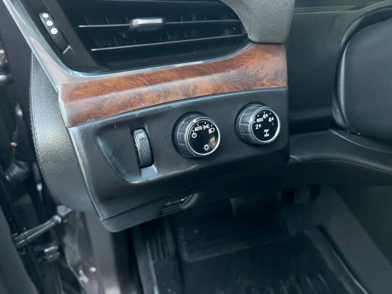 2015 Cadillac Escalade ESV Premium