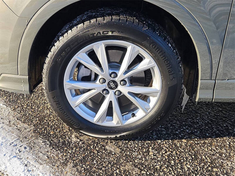 2022 Audi Q3 quattro S line Premium 45 TFSI