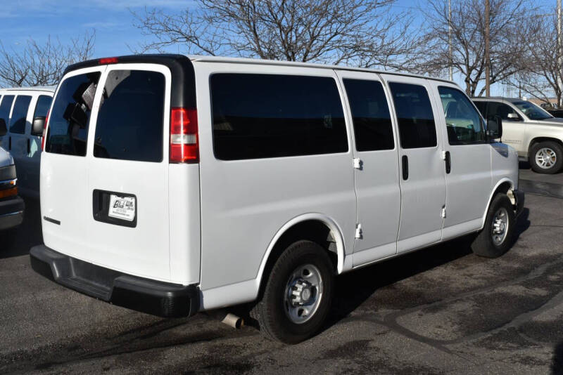 2017 Chevrolet Express LS 2500