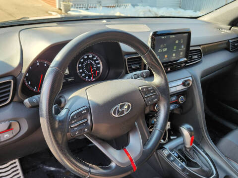 2020 Hyundai Veloster