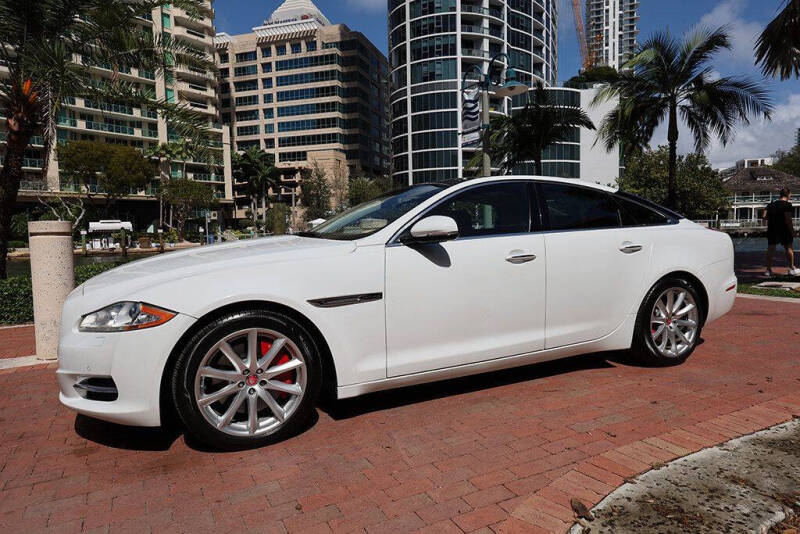 2014 Jaguar XJ