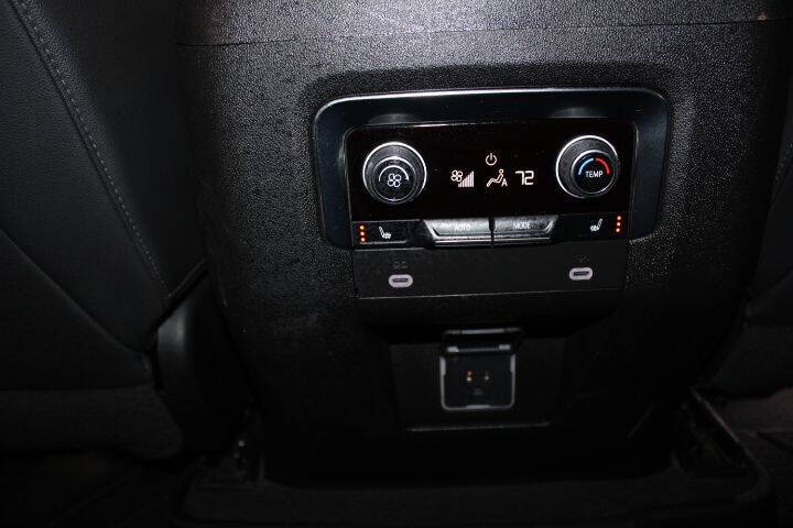 2022 Chevrolet Suburban Z71