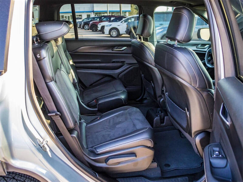 2023 Jeep Grand Cherokee L Altitude X