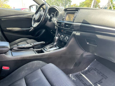 2015 Mazda MAZDA6 i Sport