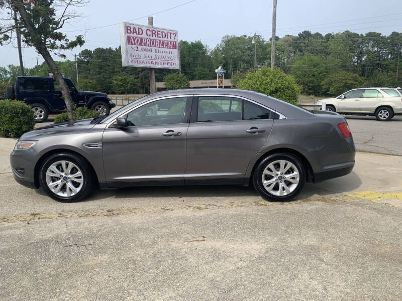 2011 Ford Taurus SEL