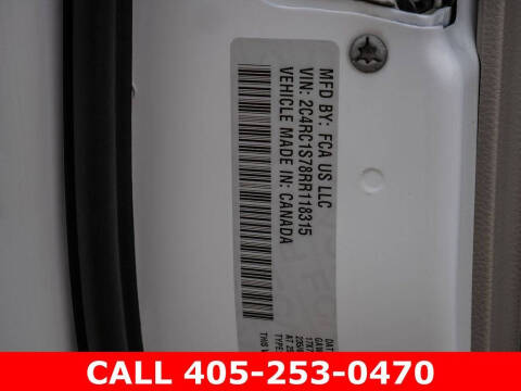 2024 Chrysler Pacifica Plug-In Hybrid Select