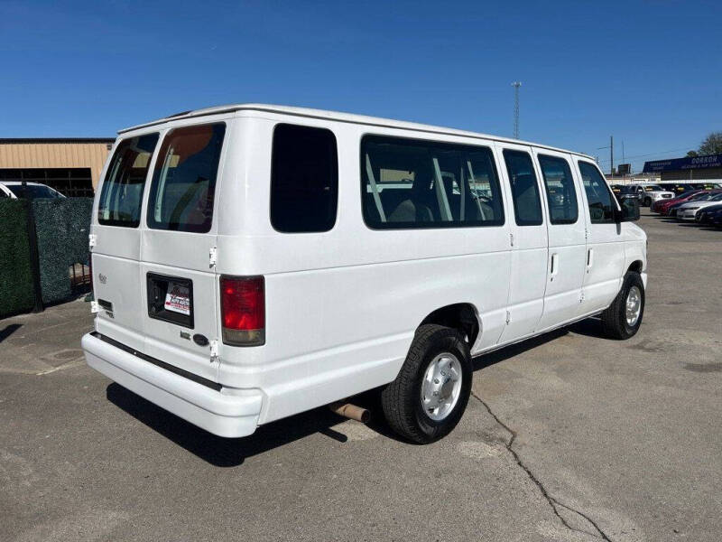 2013 Ford E-Series