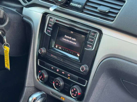 2018 Volkswagen Passat 2.0T S