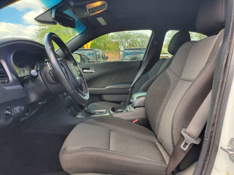 2019 Dodge Charger SXT