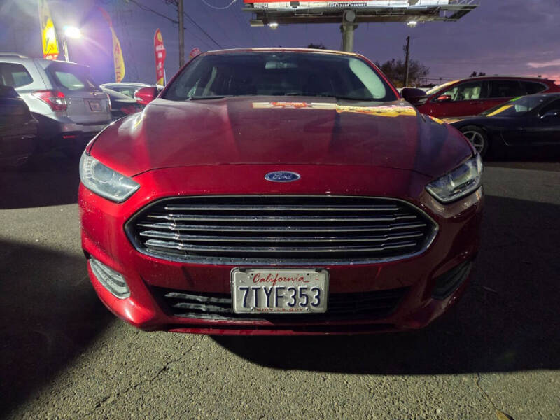 2016 Ford Fusion Hybrid SE