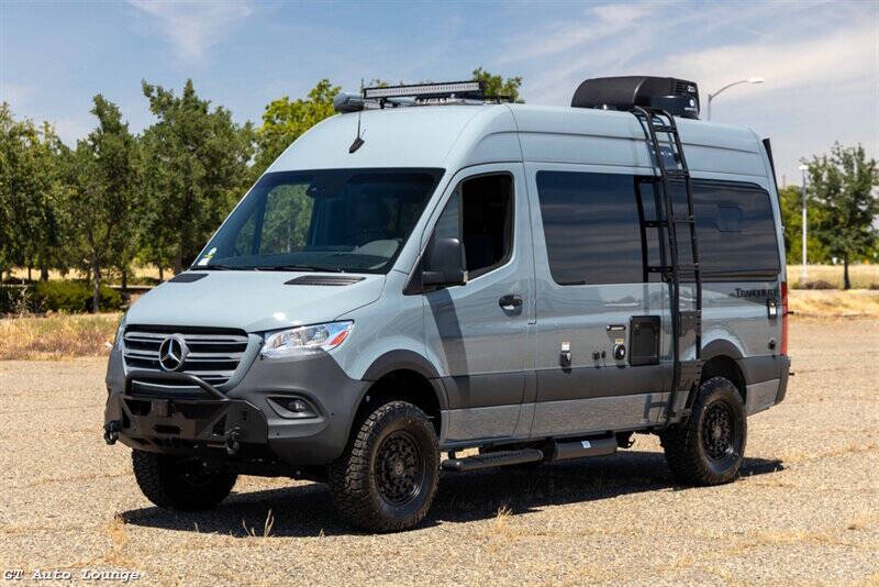 2023 Mercedes-Benz Sprinter 3
