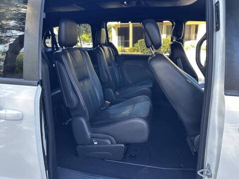 2017 Dodge Grand Caravan GT