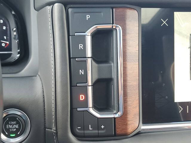 2023 GMC Yukon Denali Ultimate